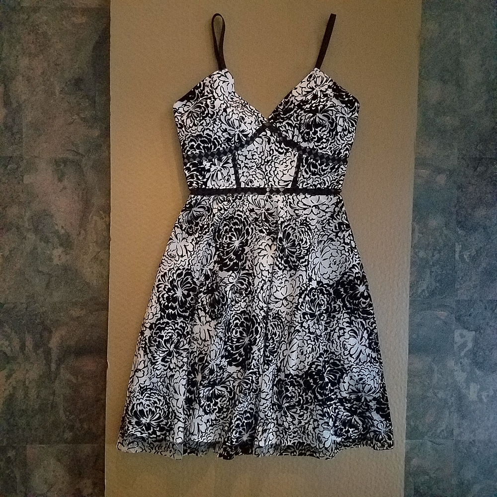 Aqua Women's Flocked Floral Print Dress